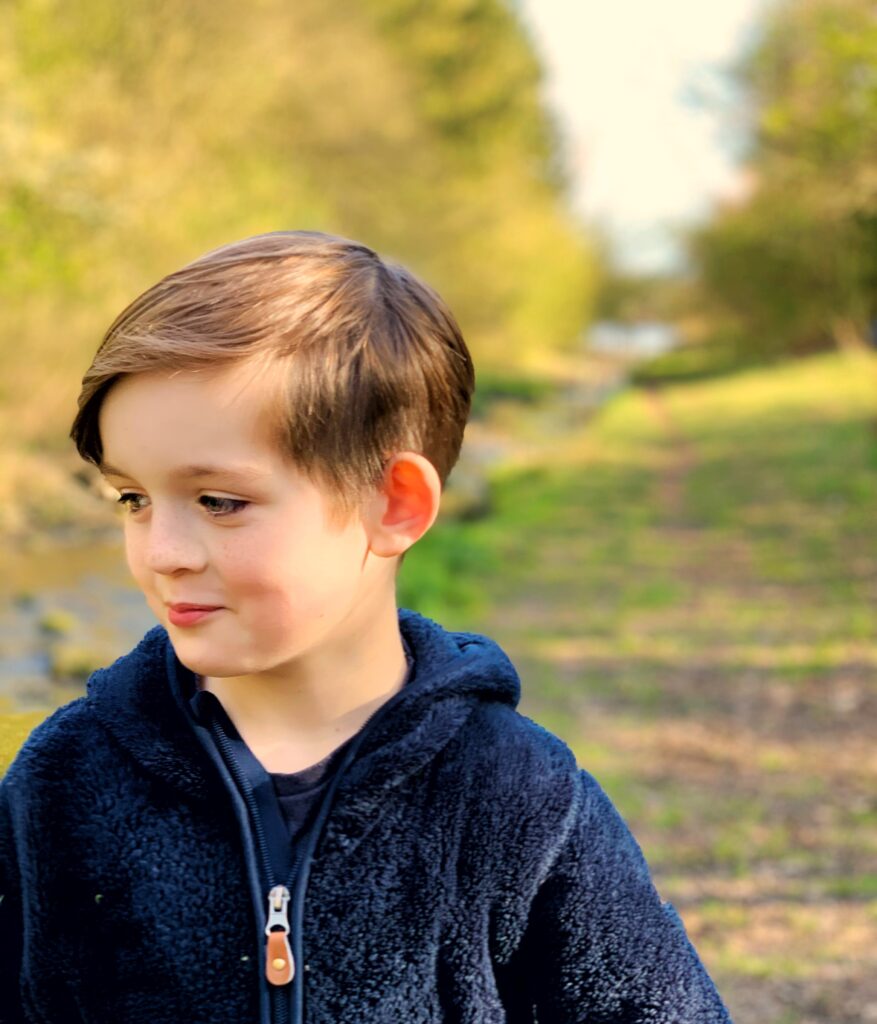 Read more about the article Hvordan reagerer min søn mon på at han skal være storebror?